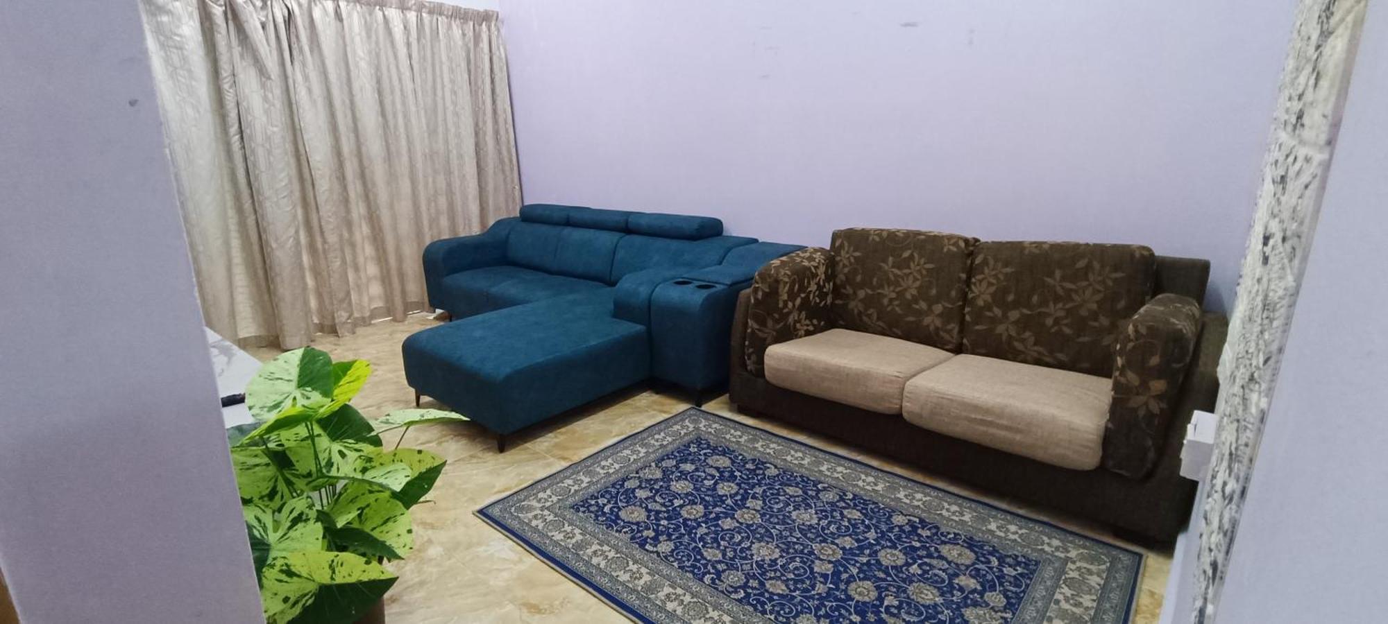 Homestay Lestari Klia Сепанг Екстериор снимка