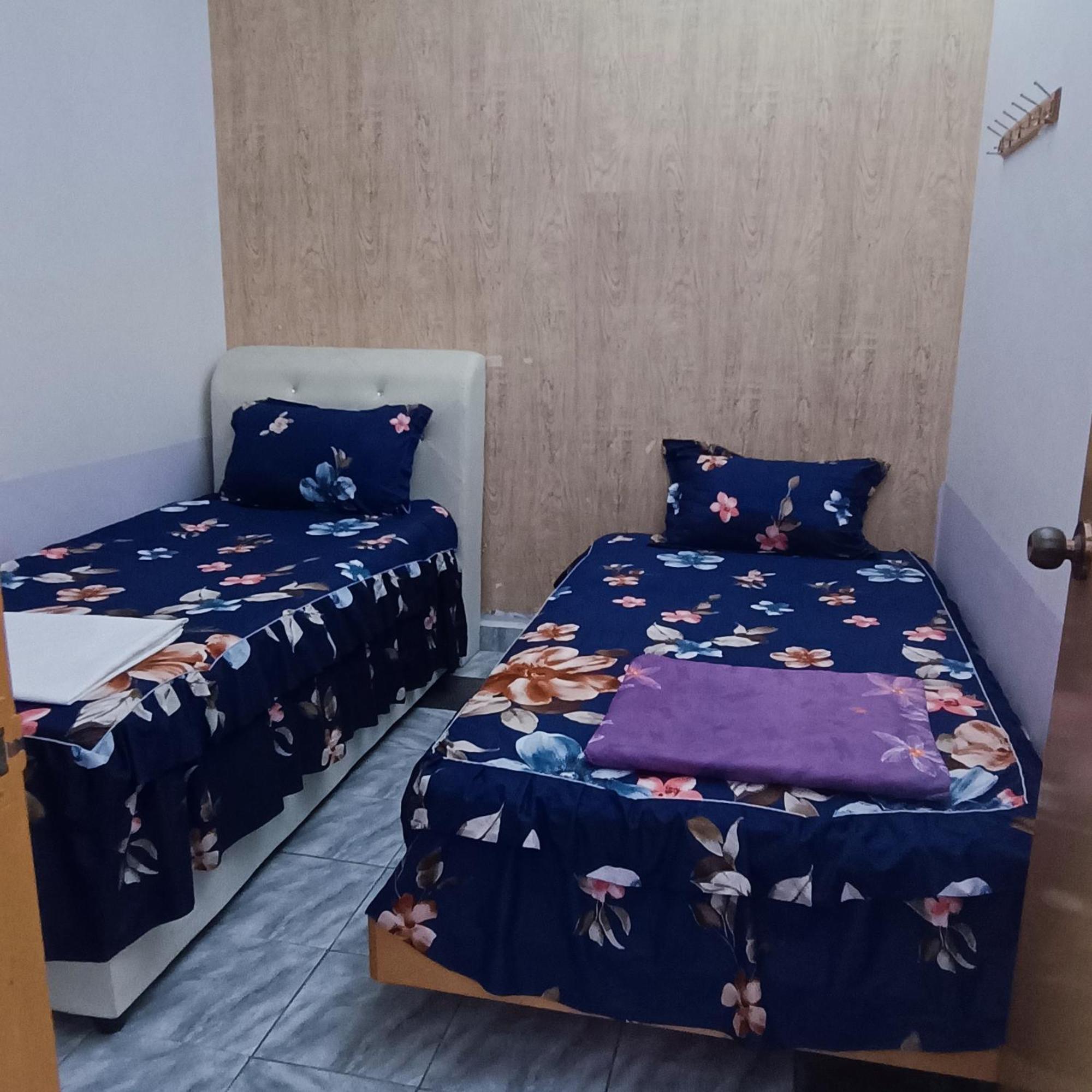 Homestay Lestari Klia Сепанг Екстериор снимка